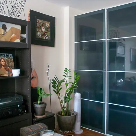 Appartamento 34m With Balcony In The Heart Of Parigi