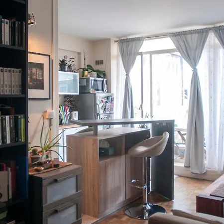34m With Balcony In The Heart Of Parigi